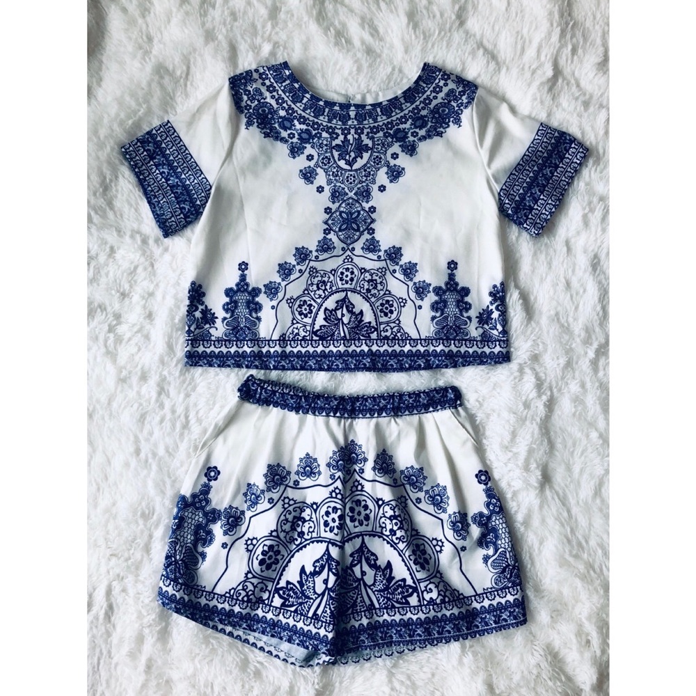 Two piece set great for spring break!!